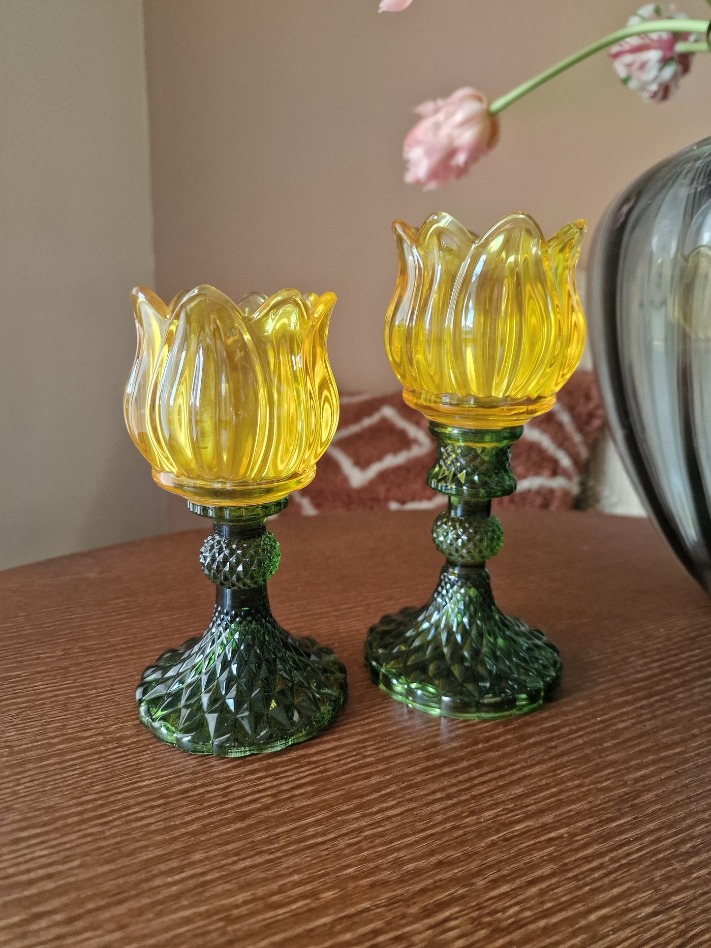 Theelichthouder Tulp - Glas Geel - 15cm